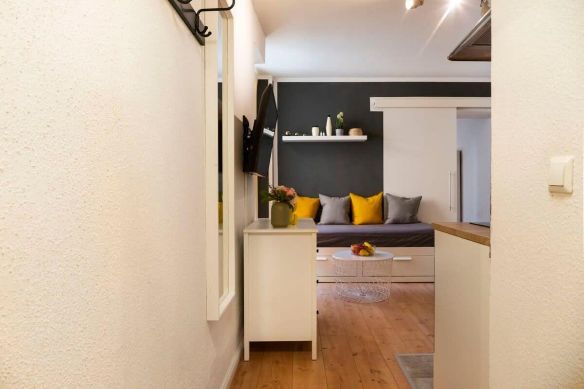 2 Bedroom In Great Location In Kreuzberg Berlin Exterior foto